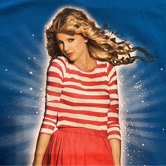 Rare 2011 Speak Now World Tour Taylor Swift T-Shirt - Picture 2 of 10